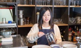 娱乐吃瓜记者是什么职业